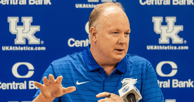 kentucky-football-schedule-mark-stoops-awkward-bring-it-on