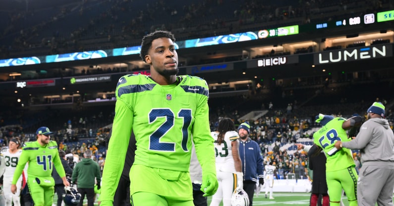 NFL: Green Bay Packers at Seattle Seahawks
