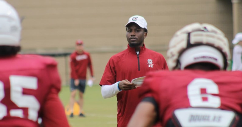 south carolina gamecocks coach jaylan foster