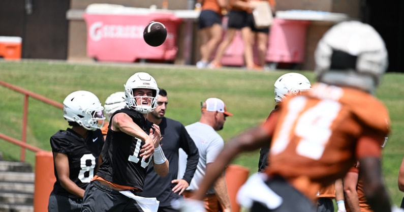 ut_fall_25_day_01-6231