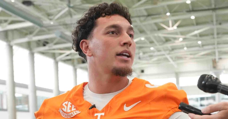 Joey-Aguilar-reveals-timeline-from-UCLA-departure-to-Tennessee-commitment