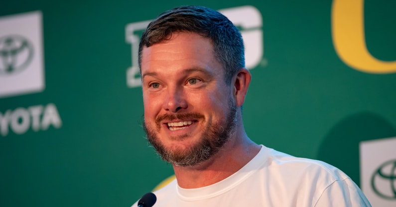 Dan-Lanning-gives-the-key-to-his-goals-as-coach-not-changing