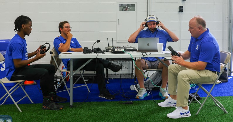 media-day-stoops-ksr