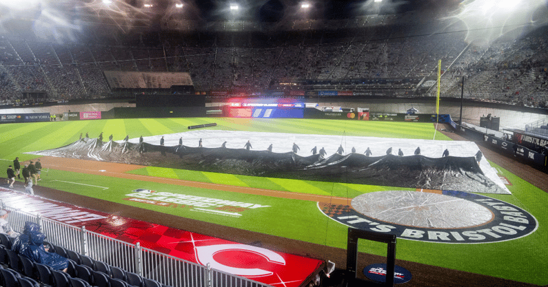 mlb speedway classic (2)