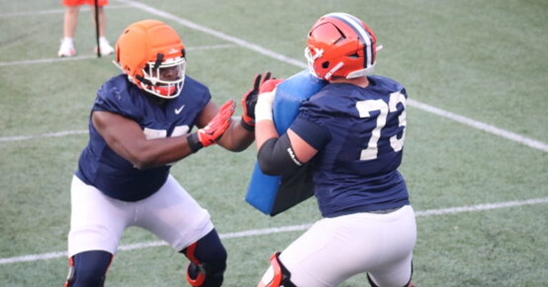 Offensvie Linemen00000004