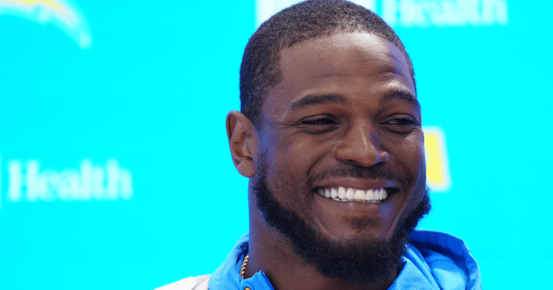 Chargers LB Denzel Perryman