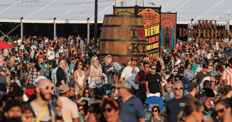 The crowd at Bourbon & Beyond on the final day, Sunday, September 17, 2023 (© Michael Clevenger/Courier Journal / USA TODAY NETWORK)