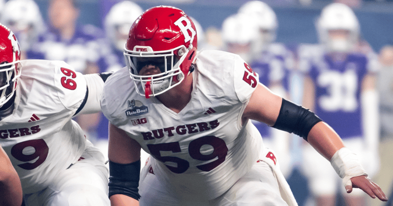 Rutgers Scarlet Knights offensive lineman Gus Zilinskas (59) against the Kansas State Wildcats during the Rate Bowl at Chase Field.