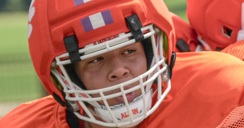 Clemson OL Gavin Blanchard