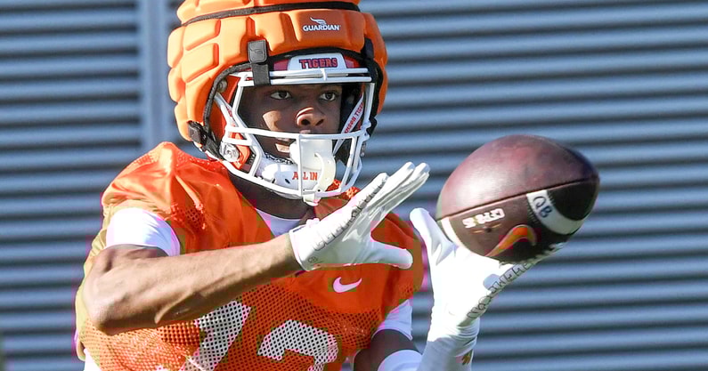 Clemson WR Bryant Wesco
