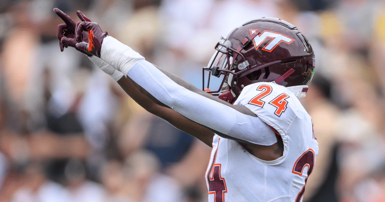 Brent-Pry-singles-out-depth-as-the-aspect-he-likes-in-Virginia-Tech-linebackers