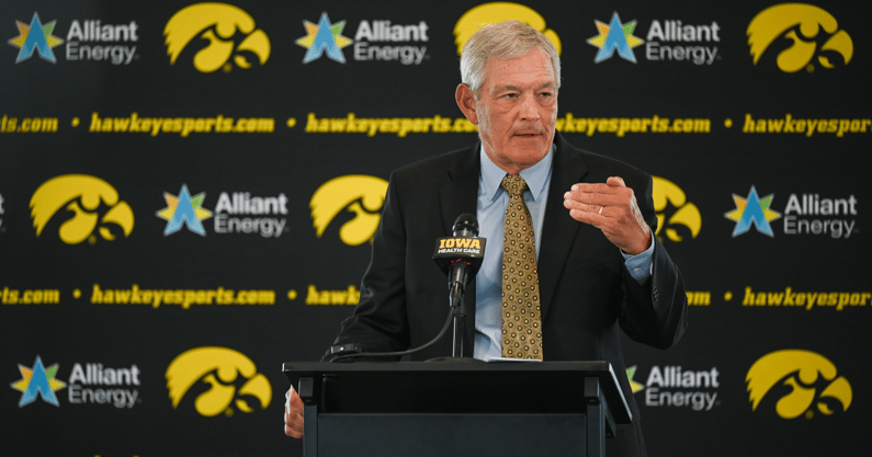 Kirk Ferentz (26)