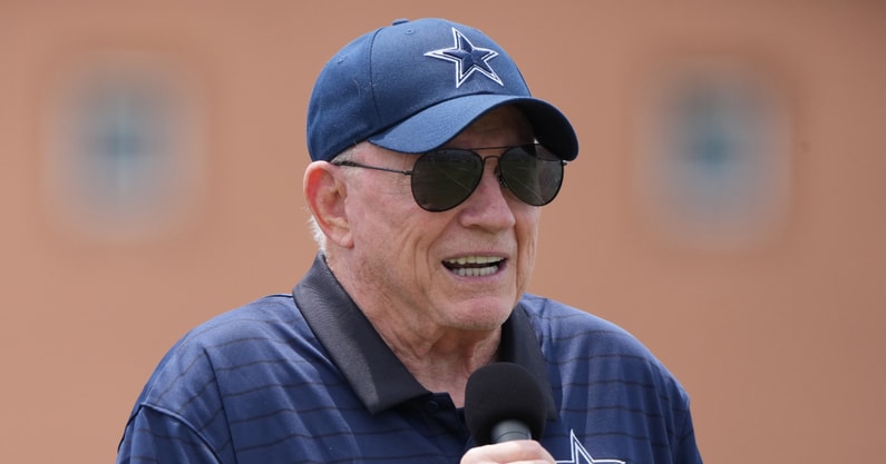 jerry jones micah parsons