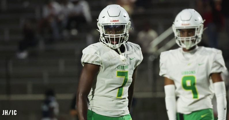 0C1A0421-Xavier Hasan