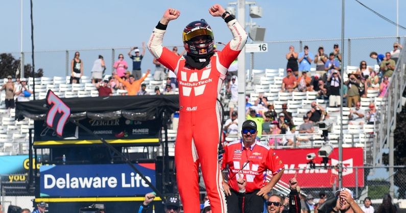 Shane van Gisbergen (6)