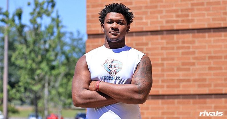 Kingston Brown