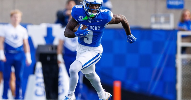 NCAA Football: Murray State at Kentucky