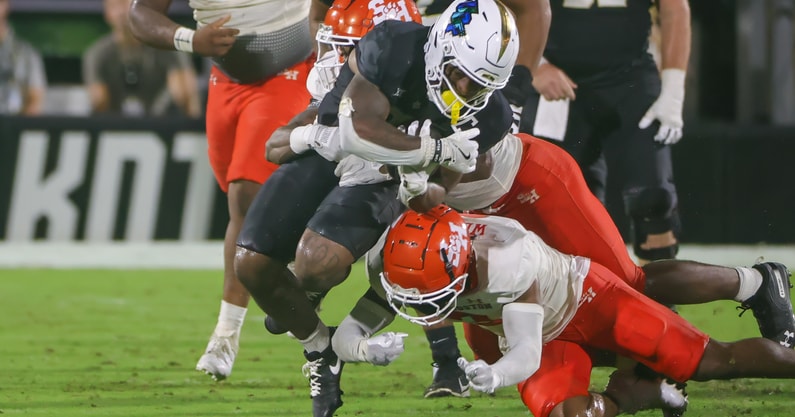 Caleb Weaver tackle for Sam Houston State