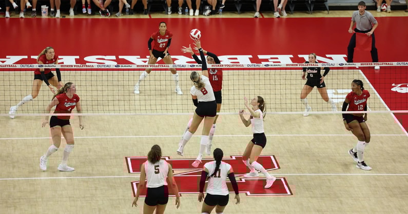 Red-White Scrimmage