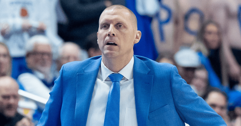 Mark-Pope-offers-his-take-on-scheduling-of-Louisville-game-after-Pat-Kelsey-comments
