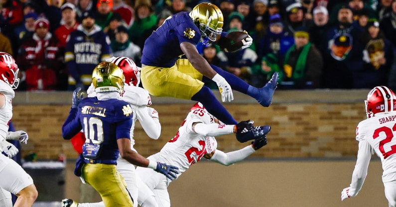 Notre Dame running back Jeremiyah Love