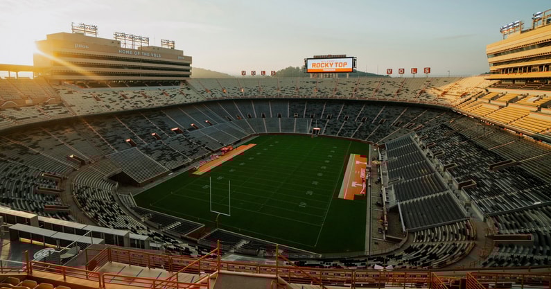 Neyland Stadium, Tennessee Football | Tennessee Athletics