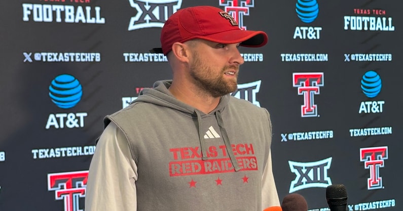 Texas Tech safeties coach Rob Greene