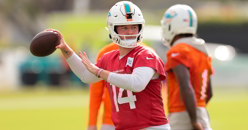 Miami Dolphins QB Quinn Ewers