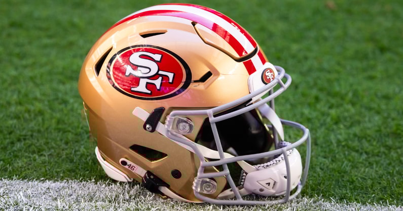 Corey-Kiner-injury-update-San-Francisco-49ers-RB-carted-off-during preseason-game