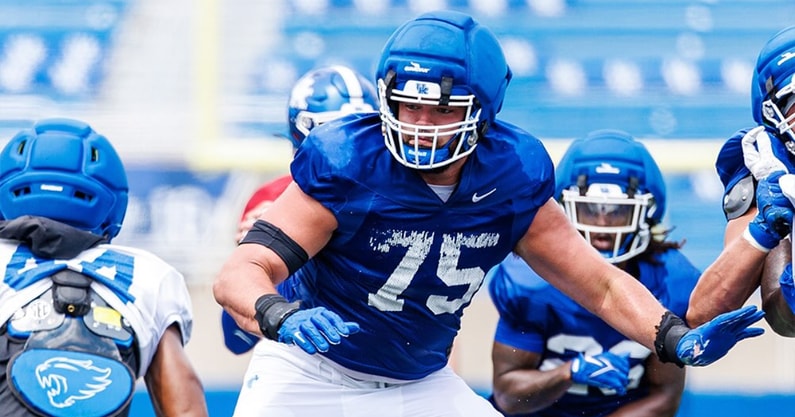 Kentucky offensive lineman Josh Braun - UK Athletics