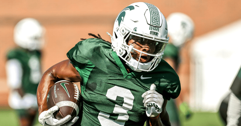 Michigan State's Rodney Bullard Jr. runs with the ball during football practice on Monday, Aug. 11, 2025, in East Lansing. - Nick King, USA TODAY Sports
