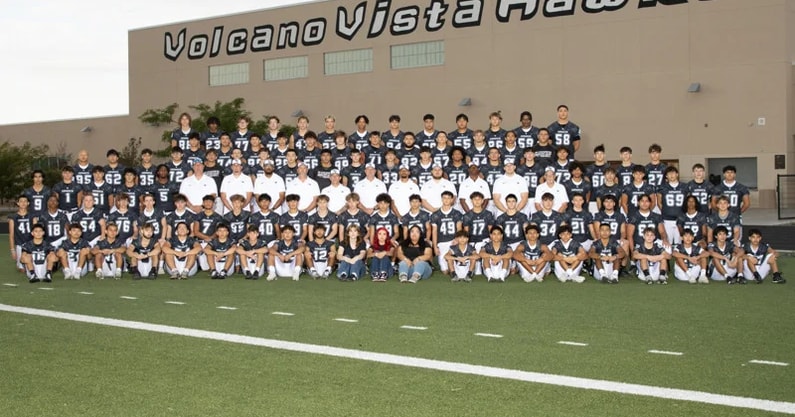 Volcano Vista Hawks 2024 Team Photo
