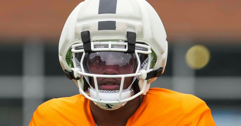 Tennessee DB Boo Carter