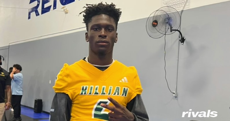 Zion Davis