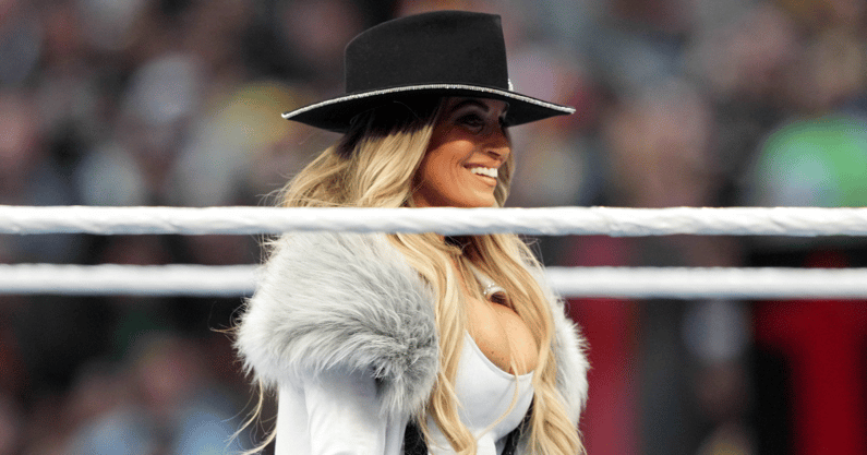 WWE-legend-Trish-Stratus-announces-death-of-mom-after-battle-with-cancer