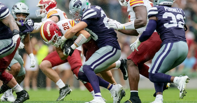 NCAA Football: Aer Lingus Classic-Iowa State at Kansas State
