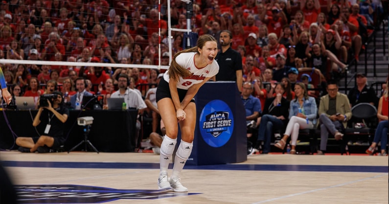 Nebraska volleyball Bergen Reilly