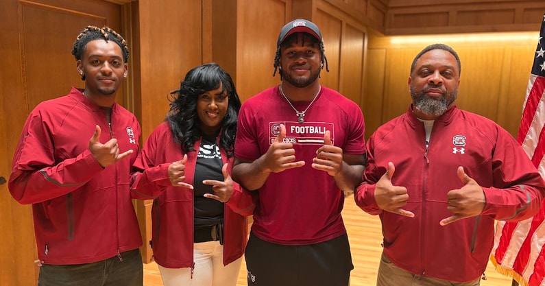 South Carolina commitment Darius Gray and his family (Photo: Chris Clark | GamecockCentral.com)
