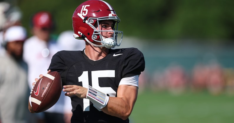 Alabama QB Ty Simpson