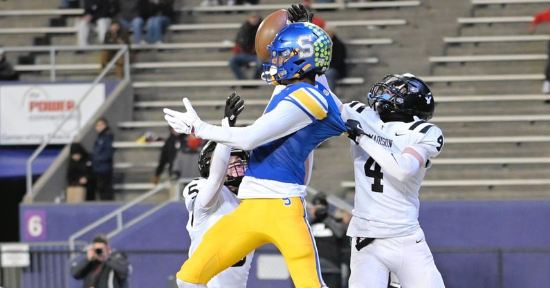Action Generic Madison Oscar Smith