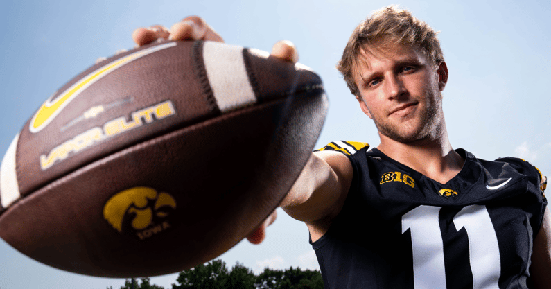 Kirk-Ferentz-defines-success-for-Mark-Gronowski-in-Iowa-debut