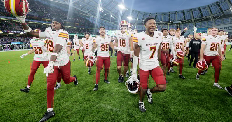 NCAA Football: Aer Lingus Classic-Iowa State at Kansas State