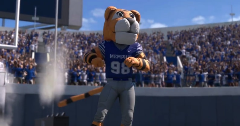 EA Sports CFB26 Memphis vs Chattanooga