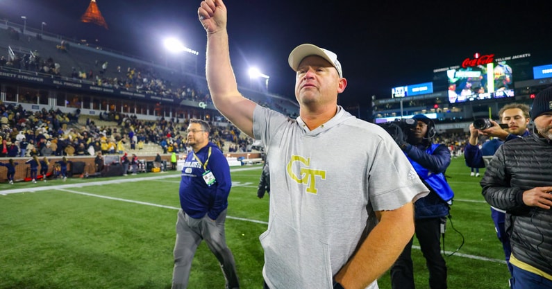NCAA Football: North Carolina State at Georgia Tech