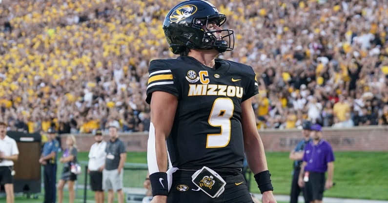 NCAA Football: Central Arkansas at Missouri