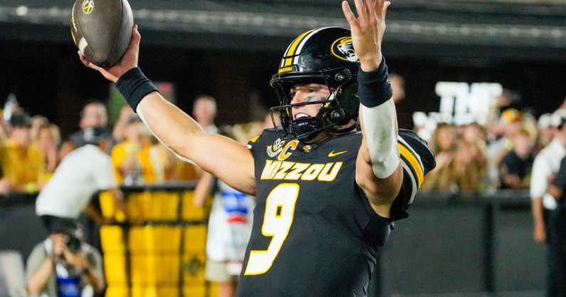 NCAA Football: Central Arkansas at Missouri