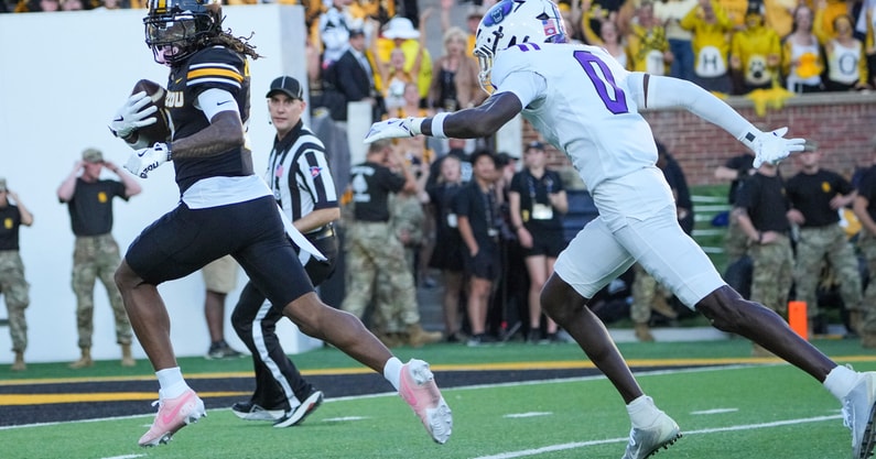 NCAA Football: Central Arkansas at Missouri