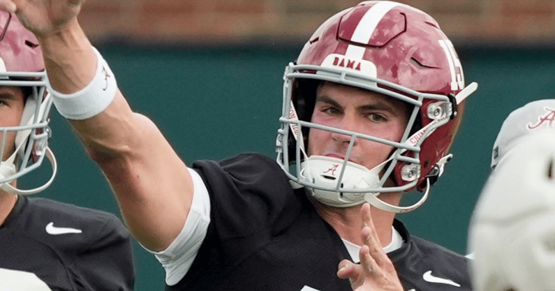 Alabama QB Ty Simpson
