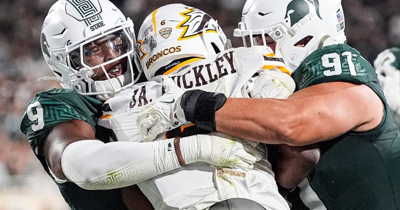 MSU-PLayers defense