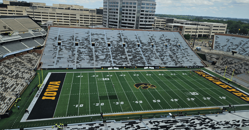 Kinnick Stadium(5)